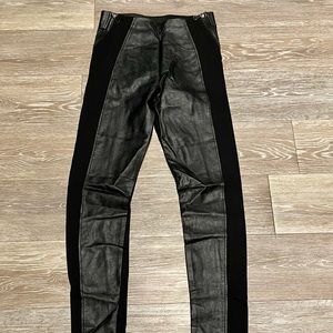 Forever 21 Women’s Small Legging